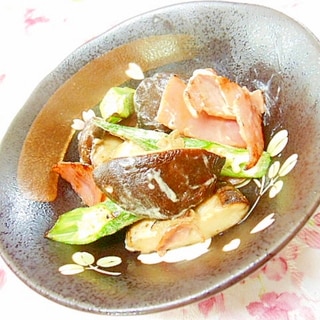❤椎茸とオクラとベーコンのマヨ・醤油炒め❤